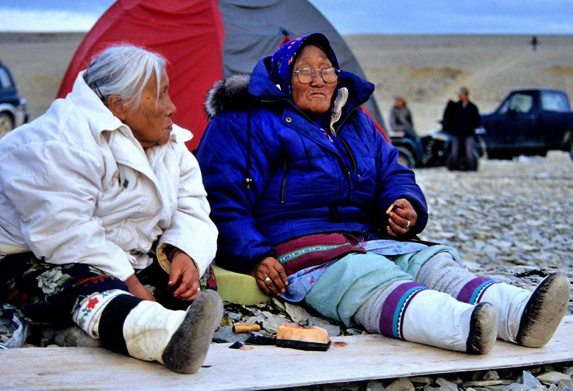 Walspeck: eine Delikatesse für Inuit - Foto: Ansgar Walk