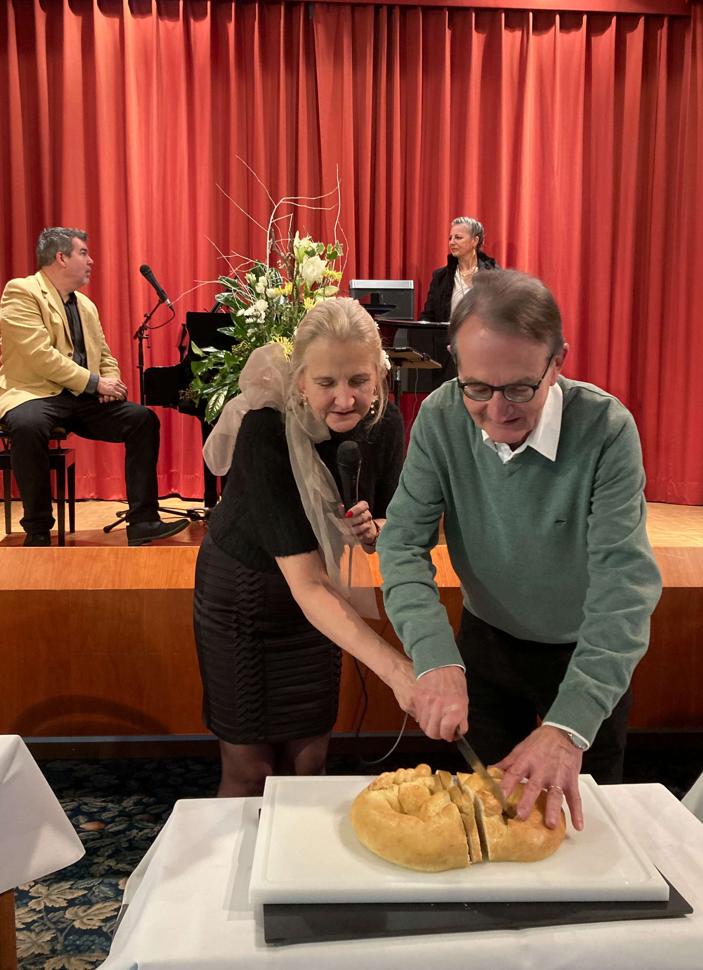 Neujahrsempfang KWA Parkstift St. Ulrich Bad Krozingen Stiftsdirektorin Claudia Collet stellv. Aufsichtsratvorsitzender Prof. Dr. Ekkehart Meroth